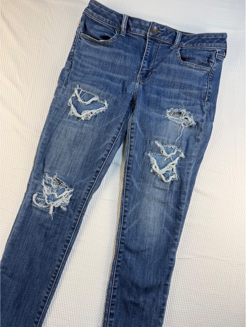 American Eagle Womens 16 Regular Super Stretch X Ripped Distressed Jeggings